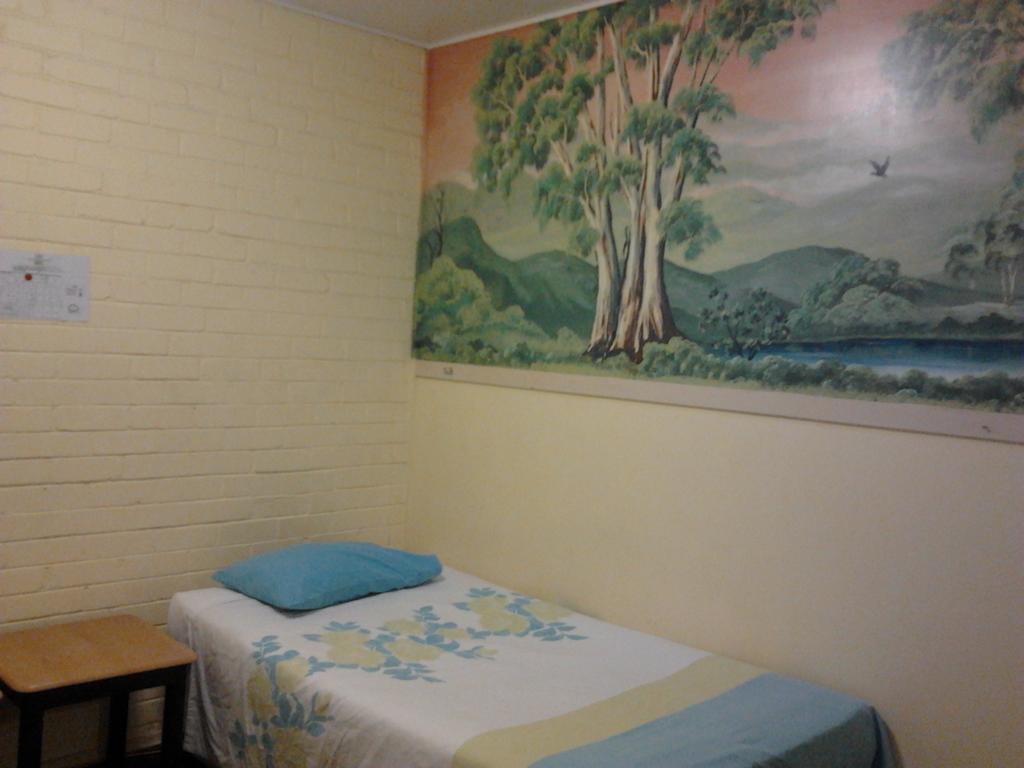 Gecko'S Rest Budget Accommodation & Backpackers Mackay Room photo